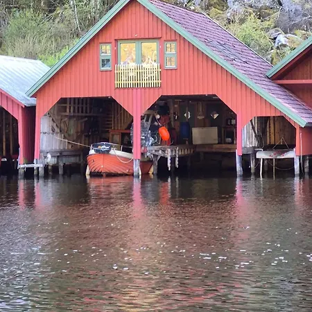 Elvehavn - I Sjobod - Feda *
