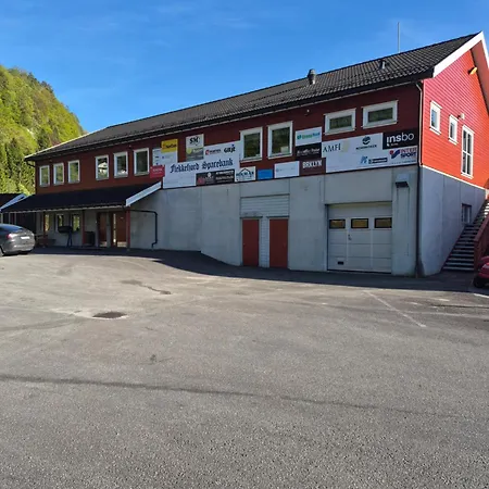Elvehavn - I Sjobod - Feda *