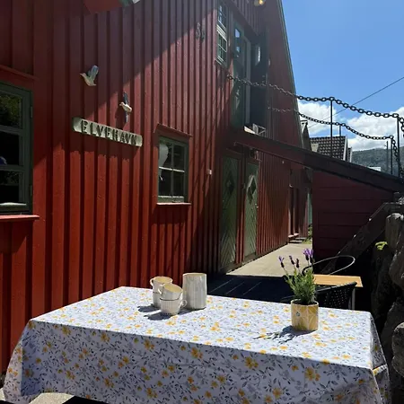 Apartment Elvehavn - I Sjobod - Feda